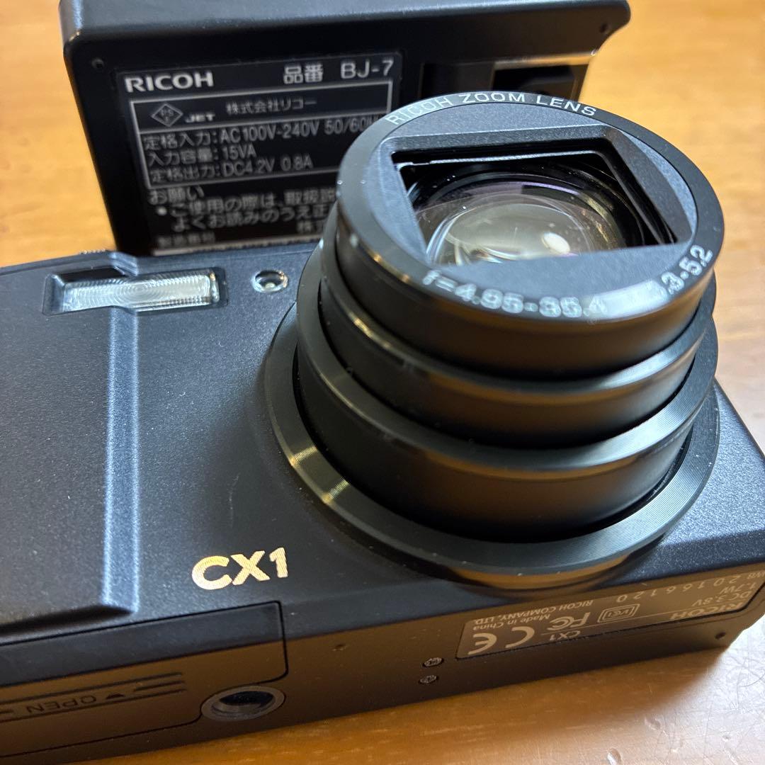 【美品】　RICOH CX1 コンパクトデジタルカメラ