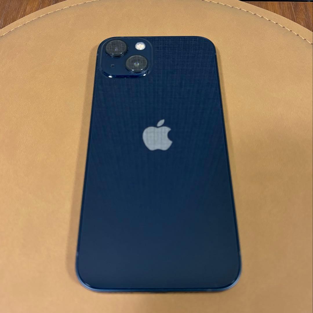 お得！iPhone 13 本体 128GB ブルー カバー&ガラスフィルム付き！