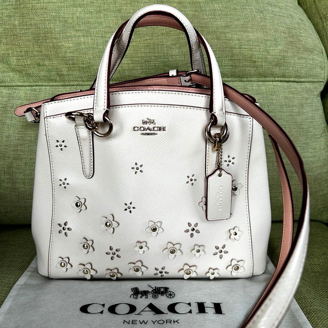 パンチング　COACH コーチ　ショルダーバッグ　トートバッグ　バイカラー　花柄
