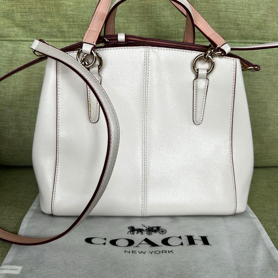 パンチング　COACH コーチ　ショルダーバッグ　トートバッグ　バイカラー　花柄