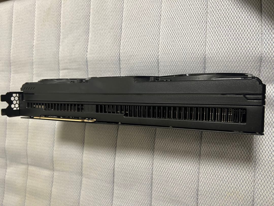 グラフィックボード・グラボ・ビデオカード GeForce RTX 5070 Ti