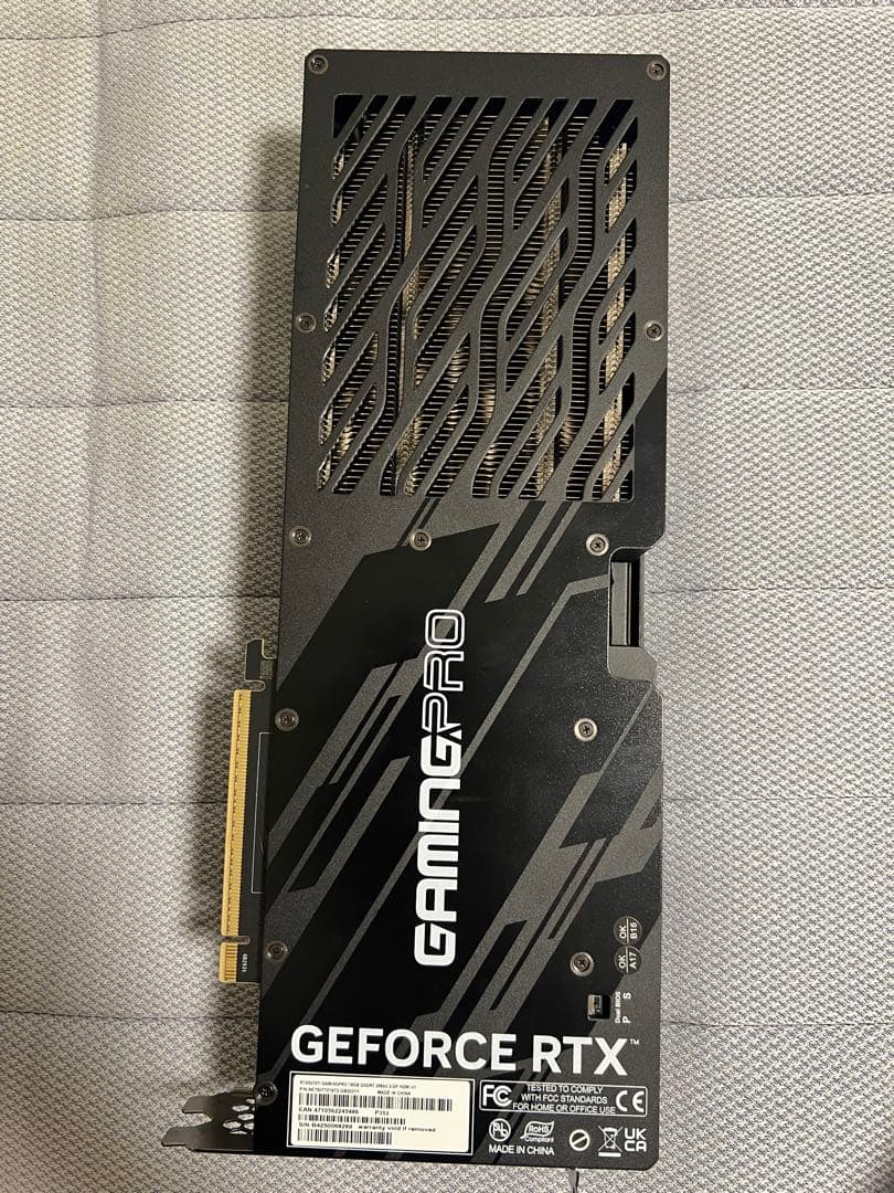 グラフィックボード・グラボ・ビデオカード GeForce RTX 5070 Ti