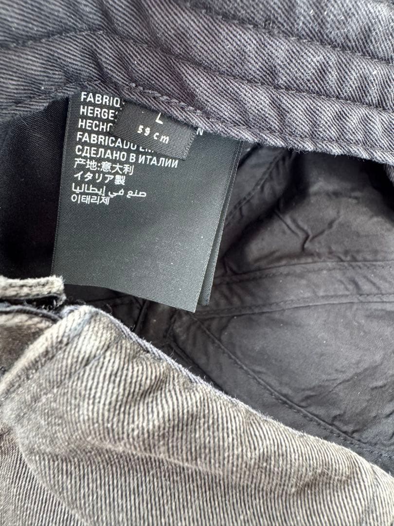 d*6様 BALENCIAGA キャップ Washed Denim