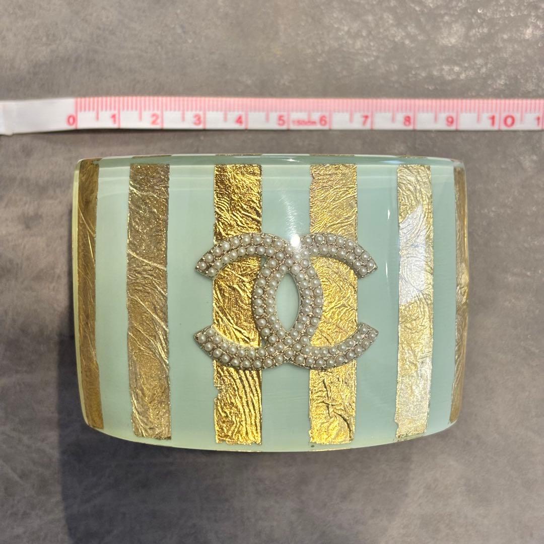 【新品未使用】CHANEL ストライプ柄 ココマーク バングル ゴールド×水色