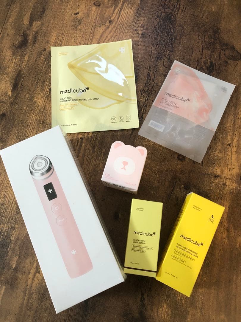 メディキューブ AGE-Rブースタープ　ピンクベアーヘッドケースセット新品未