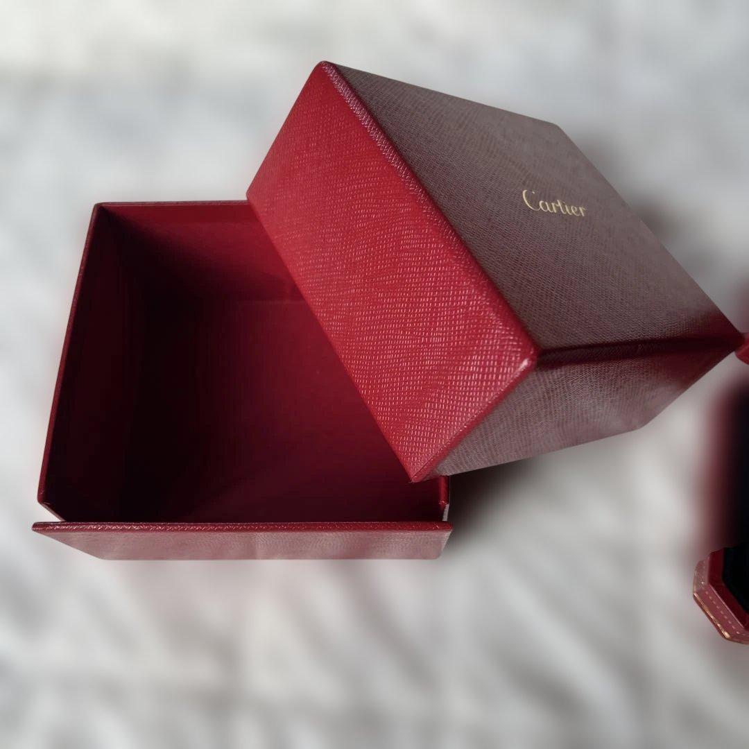 カルティエ　ジュスト アン クル シングル イヤリング、ミニモデル　ピンク