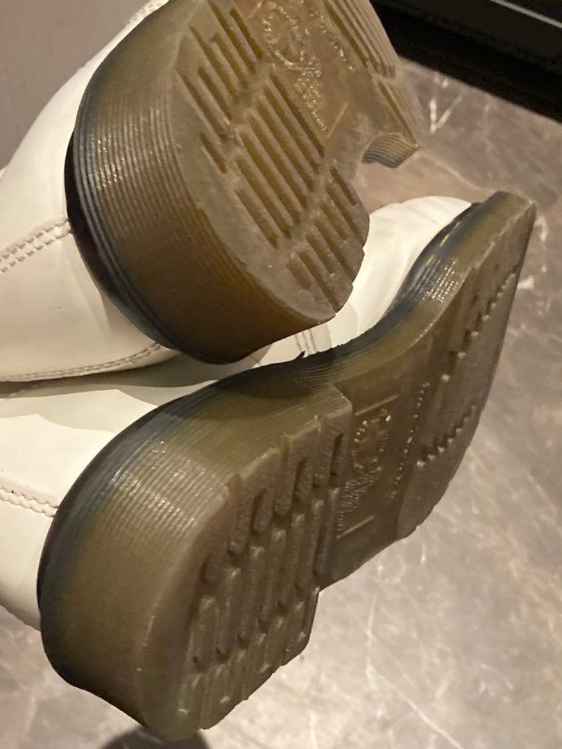 m*o様 ドクターマーチン　1460 UK9 ホワイトレザー レースアップブーツ