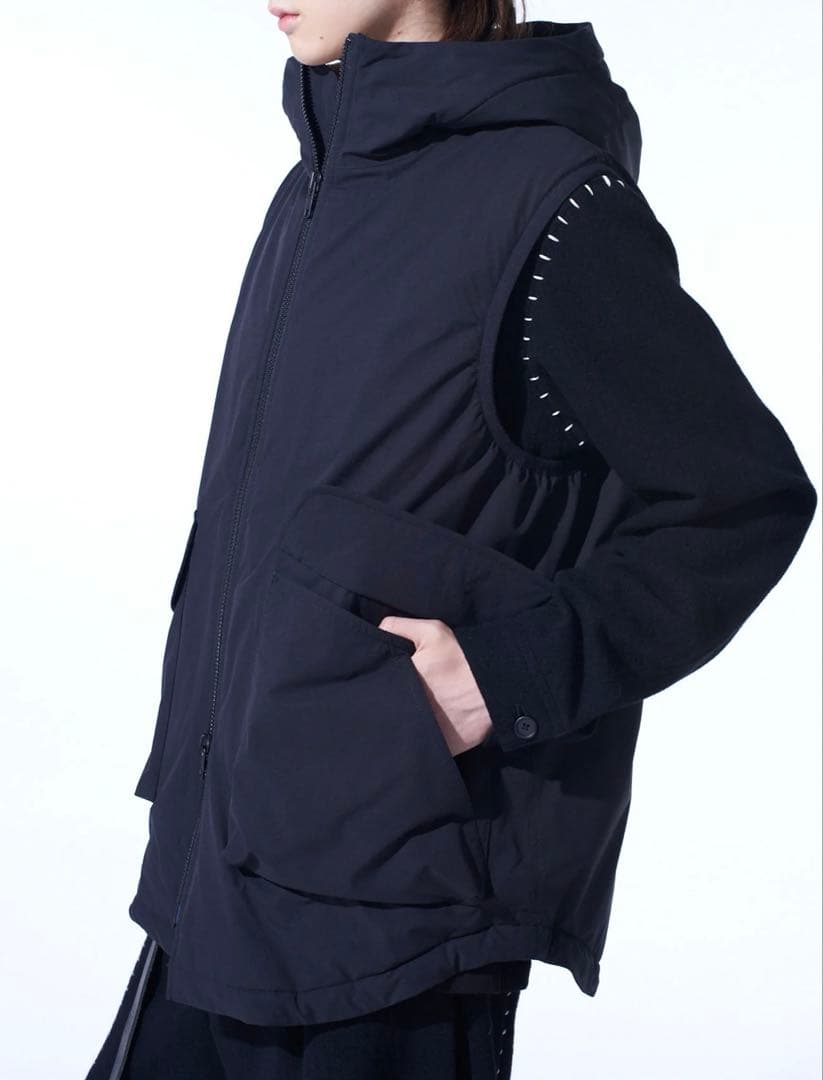 新品未使用 S’YTE PUFFER HOODED VEST