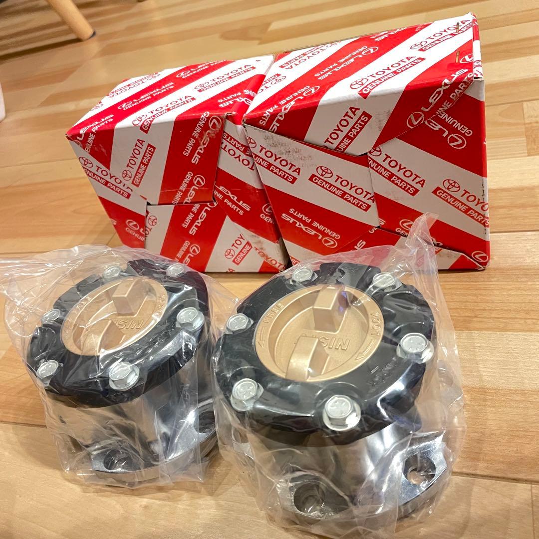 【トヨタ純正品】ランクル70 マニュアルハブAISIN 新品未使用 送料無料