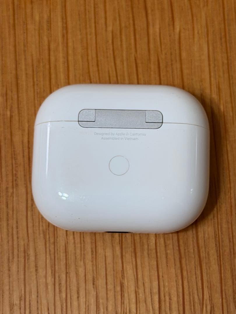 Apple AirPods 第3世代 AirPods3