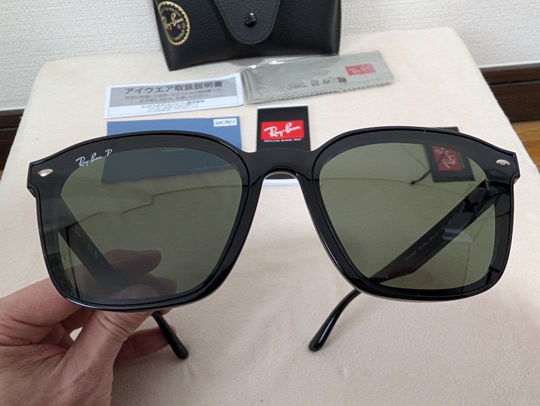 Ray-Ban ブラックフレーム サングラス