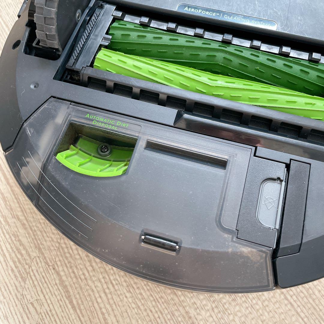 【美品】iRobot Roomba i3+ クリーンベース付き