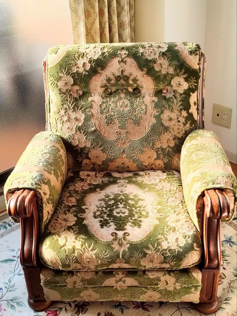 オールドカリモク　カリモク高級ライン　金華山　シングルソファ　アンティーク