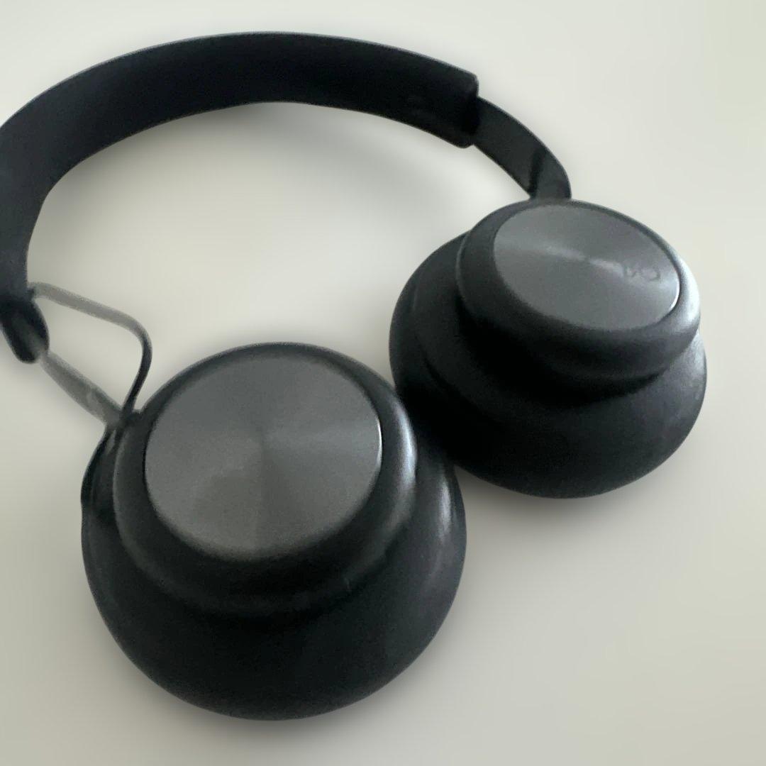 Supreme × B&O Beoplay H4 ヘッドホン