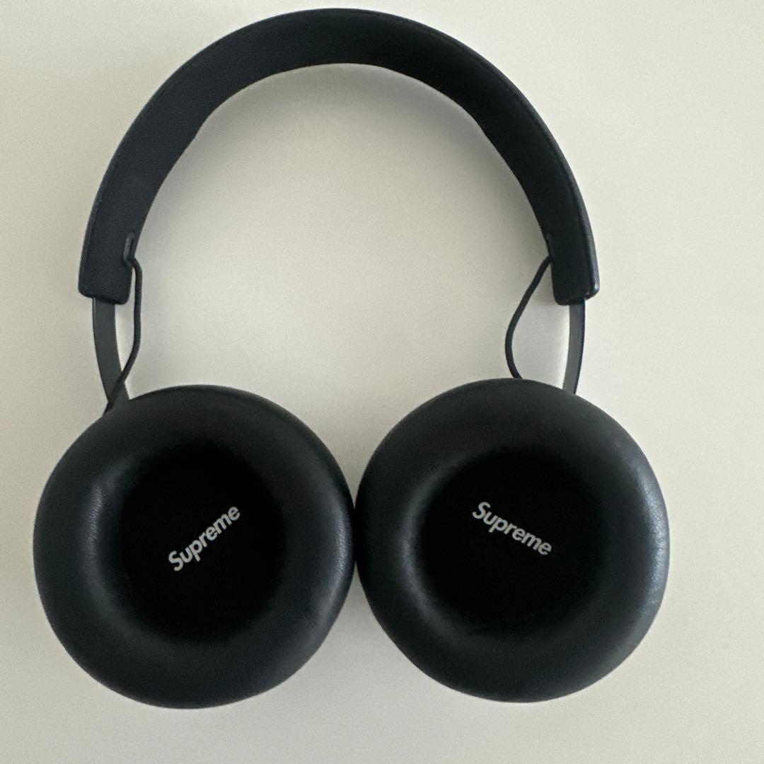 Supreme × B&O Beoplay H4 ヘッドホン