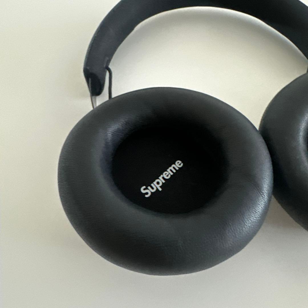 Supreme × B&O Beoplay H4 ヘッドホン