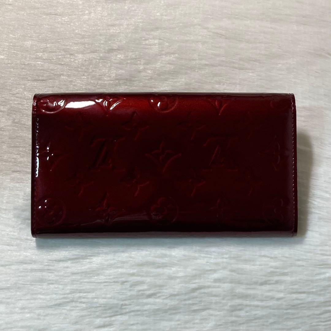 LOUIS VUITTON ヴィトン モノグラムヴェルニ ポルトフォイユ サラ