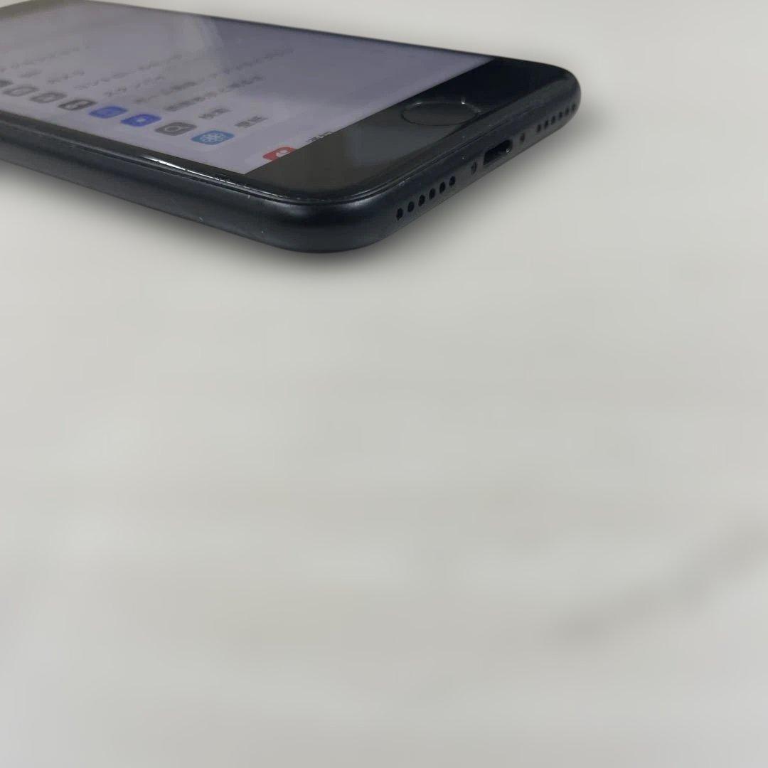 Apple iPhone SE（第2世代） 64GB SIMフリー