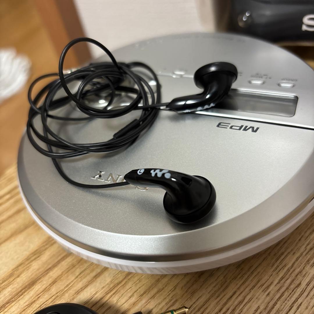 SONY D-NE241 ポータブルCDプレーヤー
