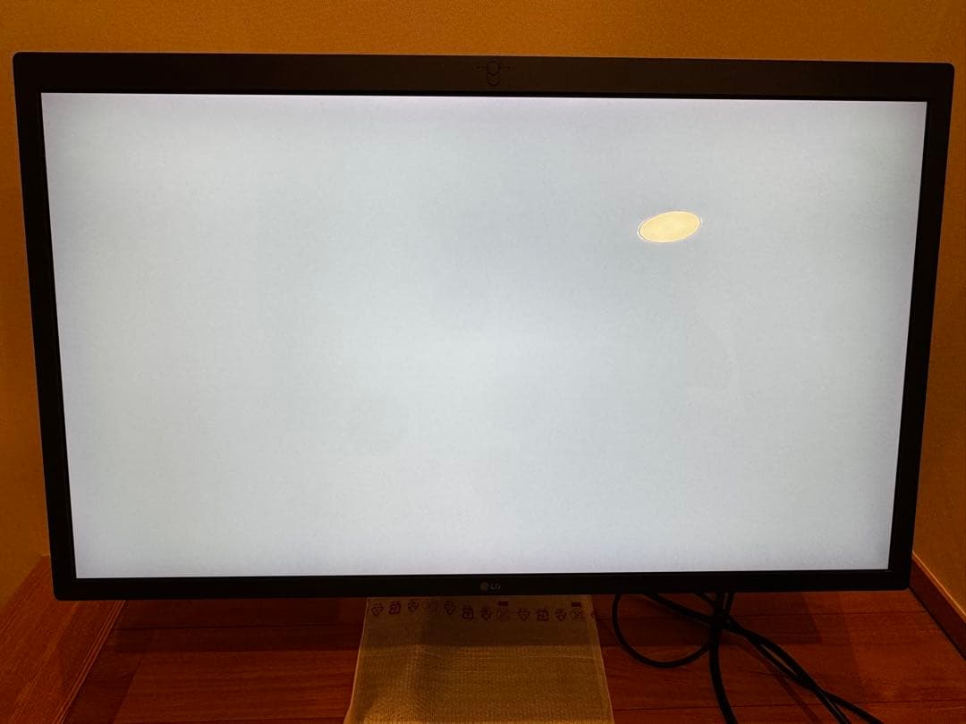 LG UltraFine 5K 27インチ Display For Mac