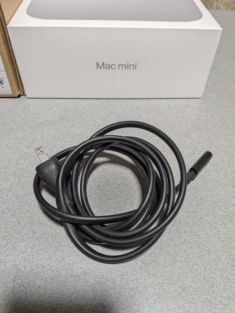 Apple Mac mini M1 8GB 256GB 中古