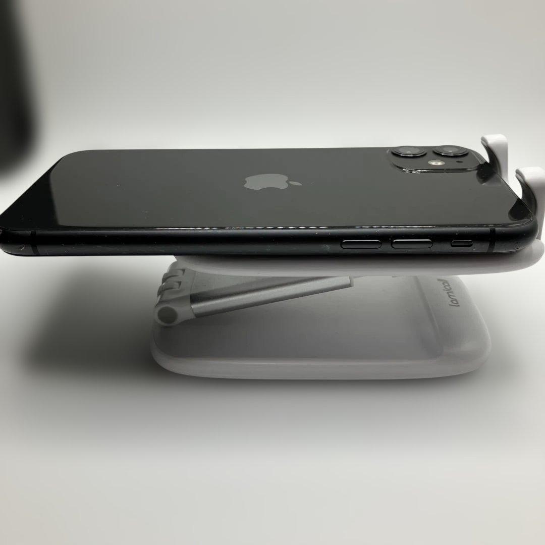 iPhone11 128GB ブラック　SIMロックなし　バッテリー100%