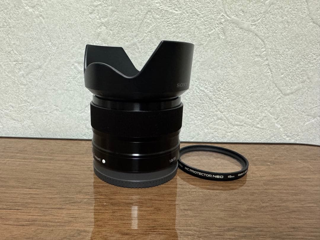 SONY E 35mm F1.8 OSS レンズ　SLE35F18