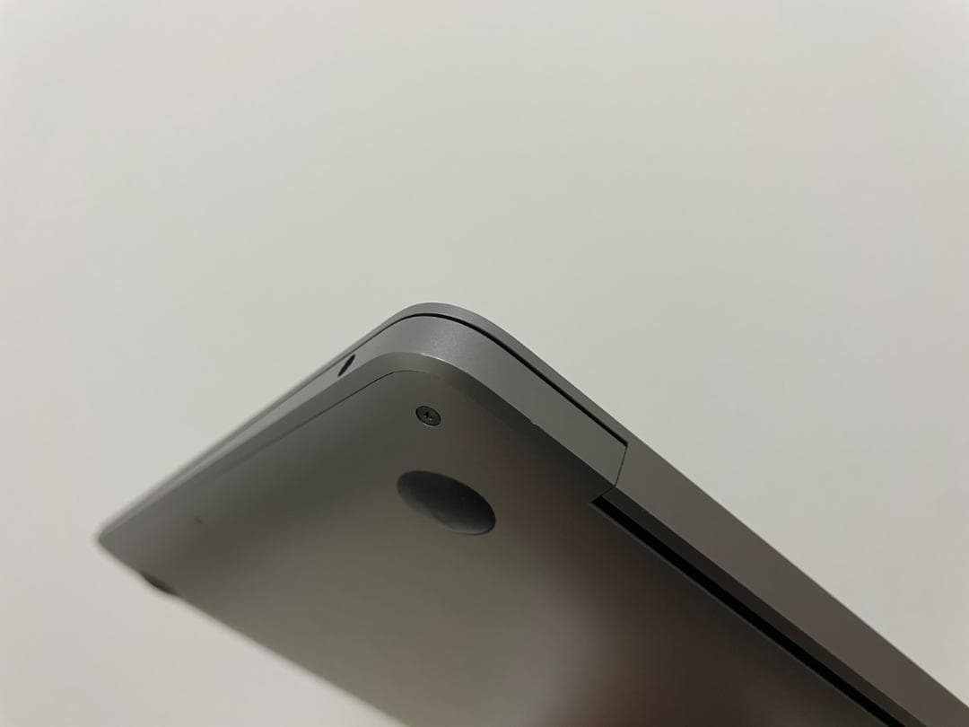 MacBook Air（13インチ / 2020年モデル / Intel）