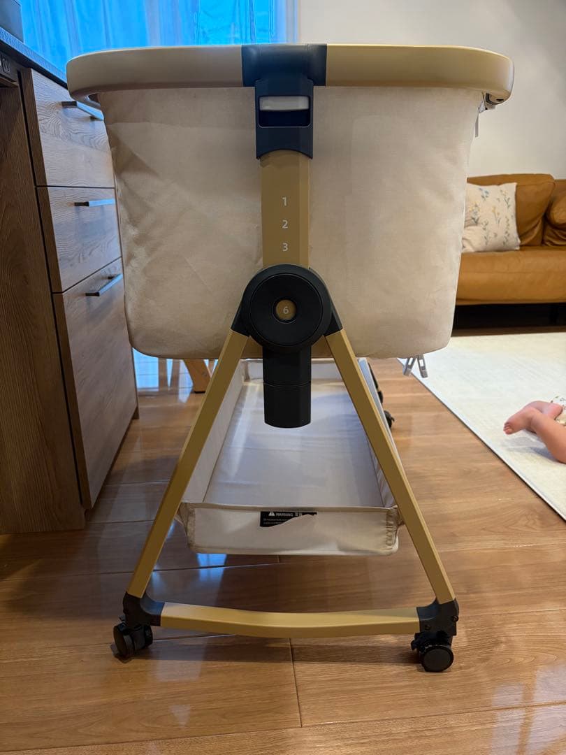 ２０２４年製　ベビーベッド　HZDMJ