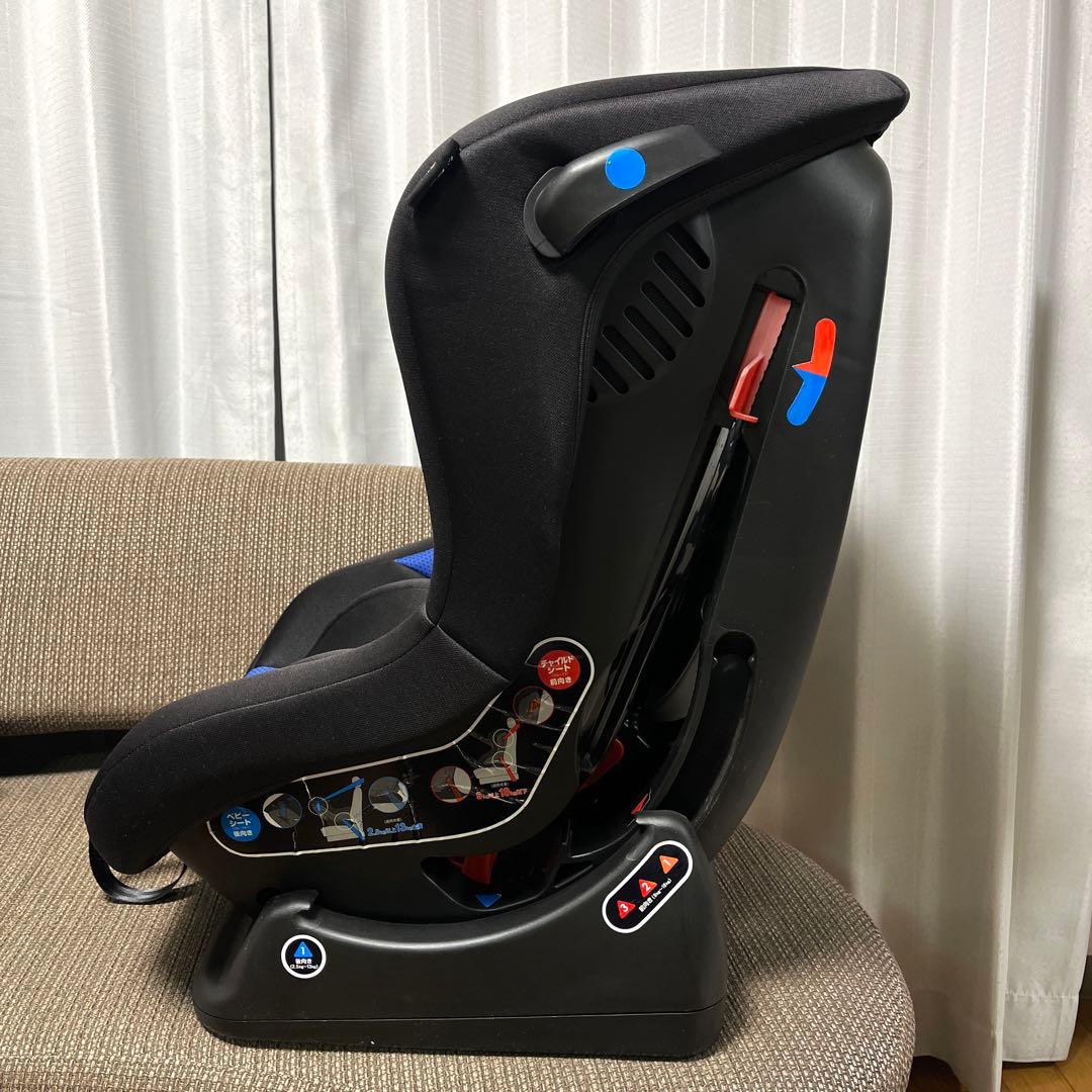 マムズキャリー レジェ チャイルドシート 軽量 コンパクト 新生児 西松屋