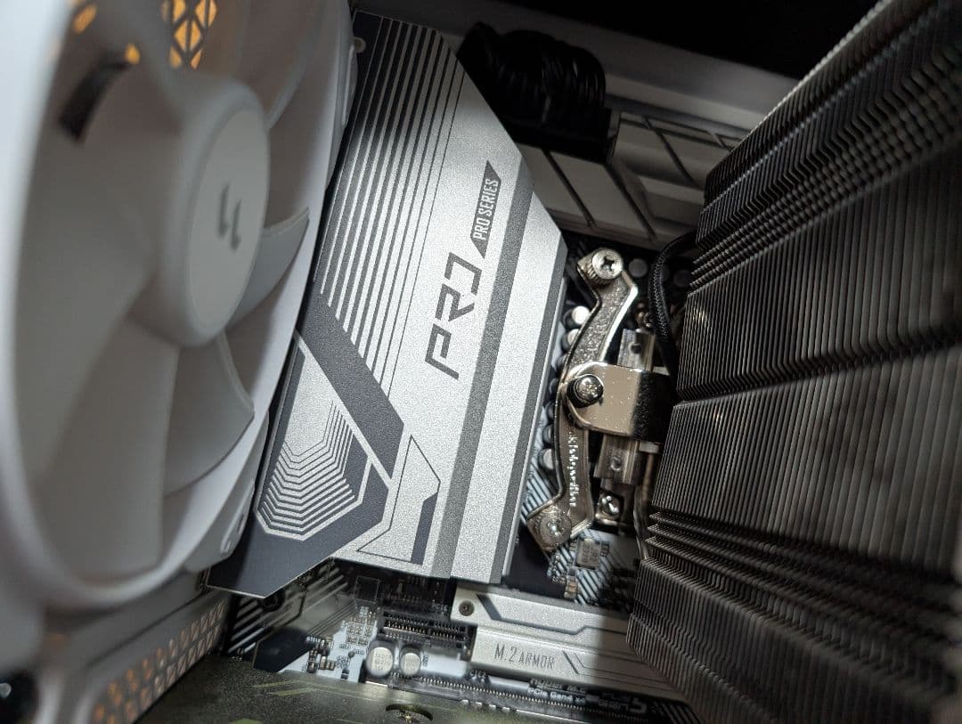 【状態良】RTX 4070ti、PCケース、CPU(i7-13700F)他セット