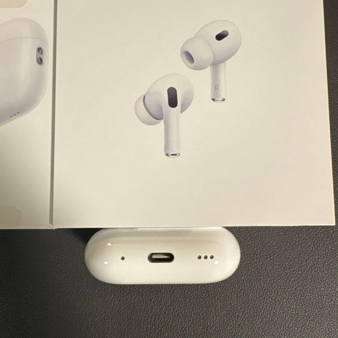 AirPods Pro2本体（USB-C）ケース箱有り/ケーブル付【美品】
