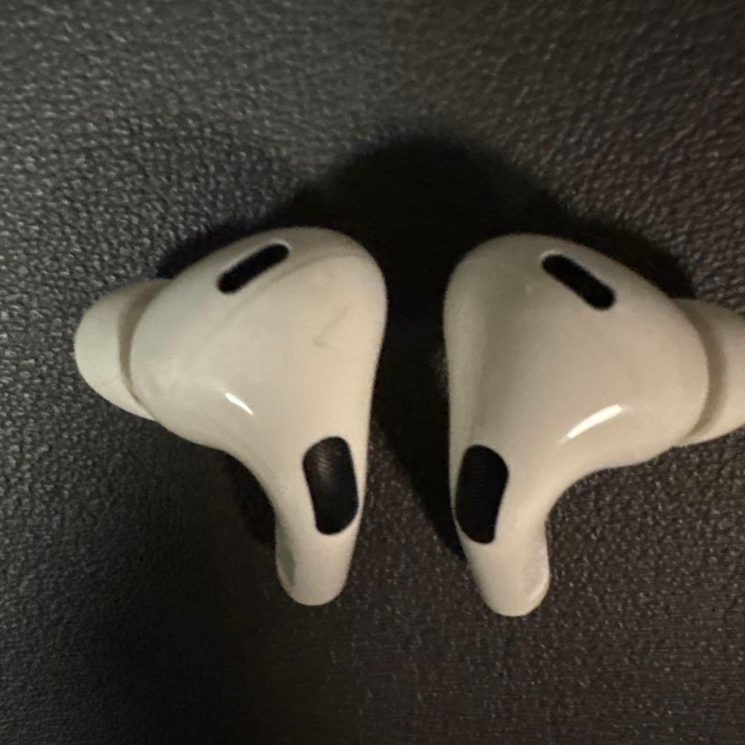 AirPods Pro2本体（USB-C）ケース箱有り/ケーブル付【美品】