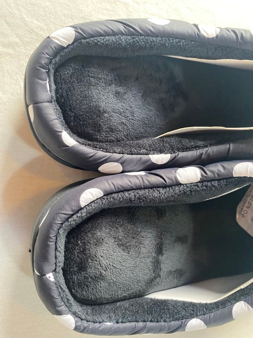 0新品未使用　SUBU OriginalDotsドット　サンダルシューズ　保温