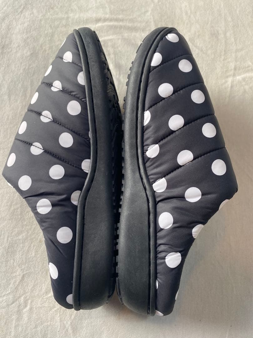 0新品未使用　SUBU OriginalDotsドット　サンダルシューズ　保温