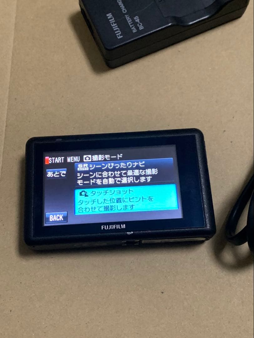 FUJIFILM FinePix Z300 本体 + NP-45 + BC-45