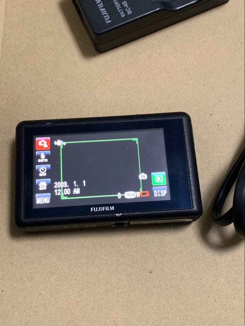 FUJIFILM FinePix Z300 本体 + NP-45 + BC-45