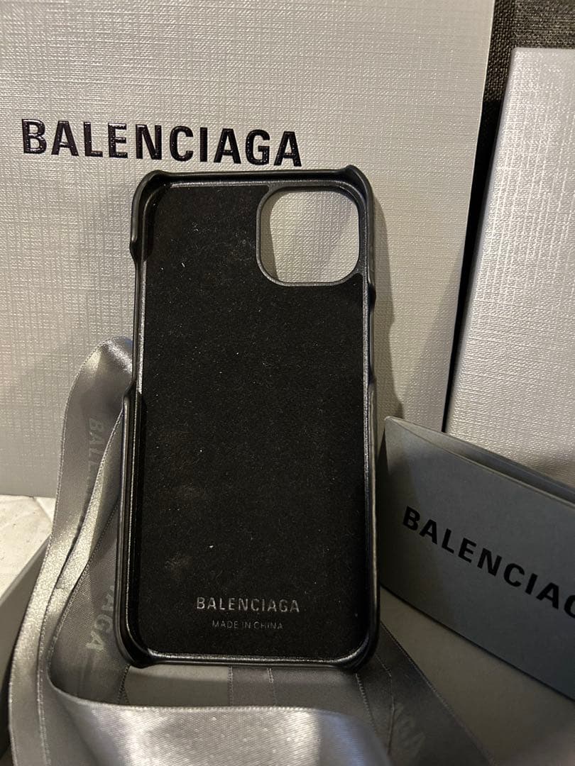 最終お値下げ【未使用品】BALENCIAGA iPhone13用ケース