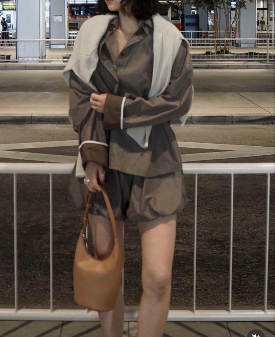 新品タグ付き　エトレトウキョウ　ストライプバルーンショートパンツ　　Sサイズ