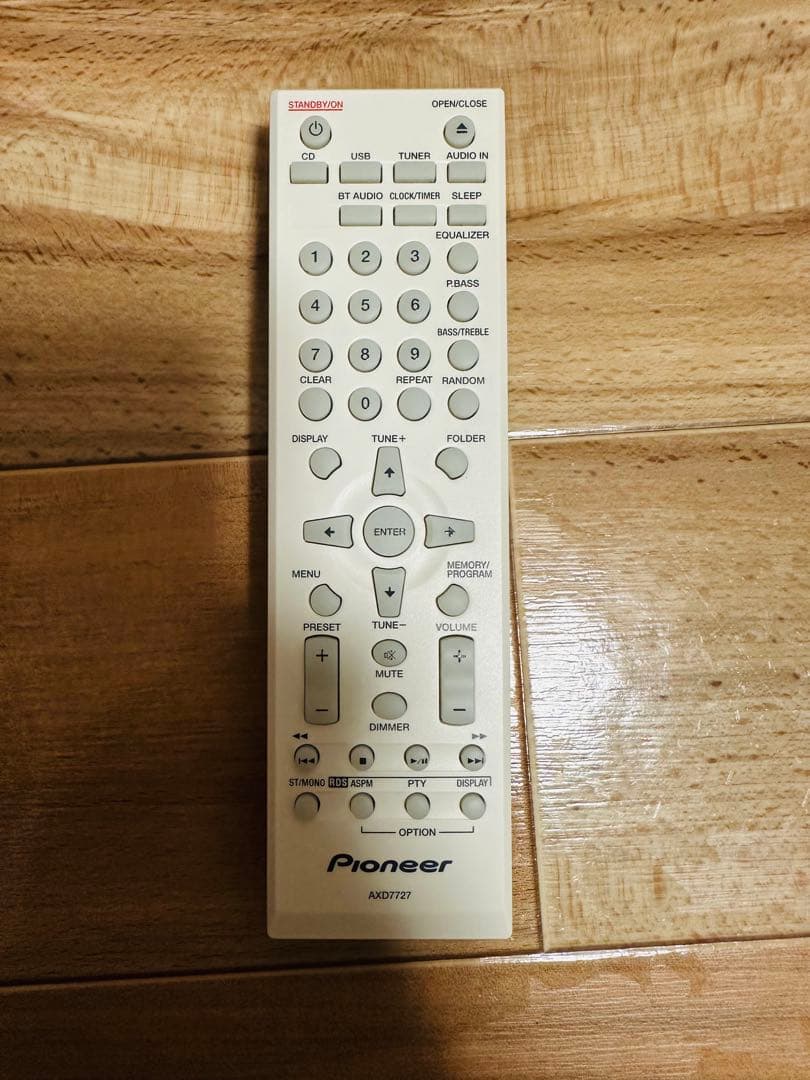 パイオニア製　CD,USB,BT,ラジオ,LINE 　X-CM35-W