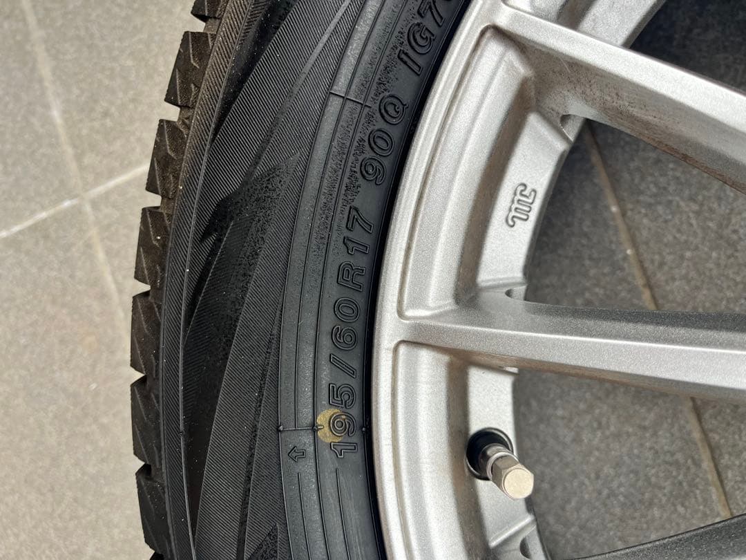 Yokohama ice GUARD IG70 17インチ冬用タイヤ