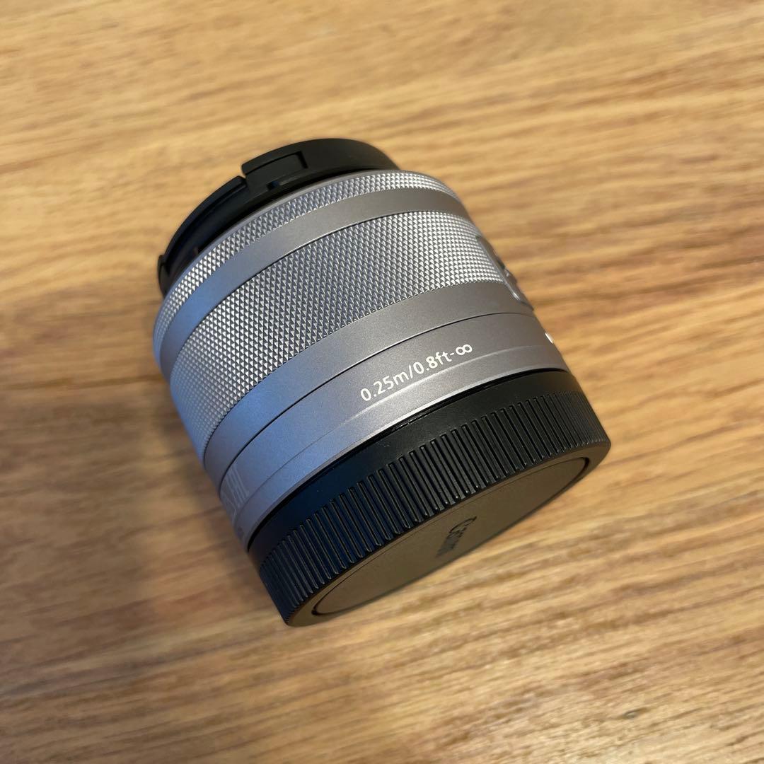 Canon ef-m 15-45mm f/3.5-6.3 is stmレンズ