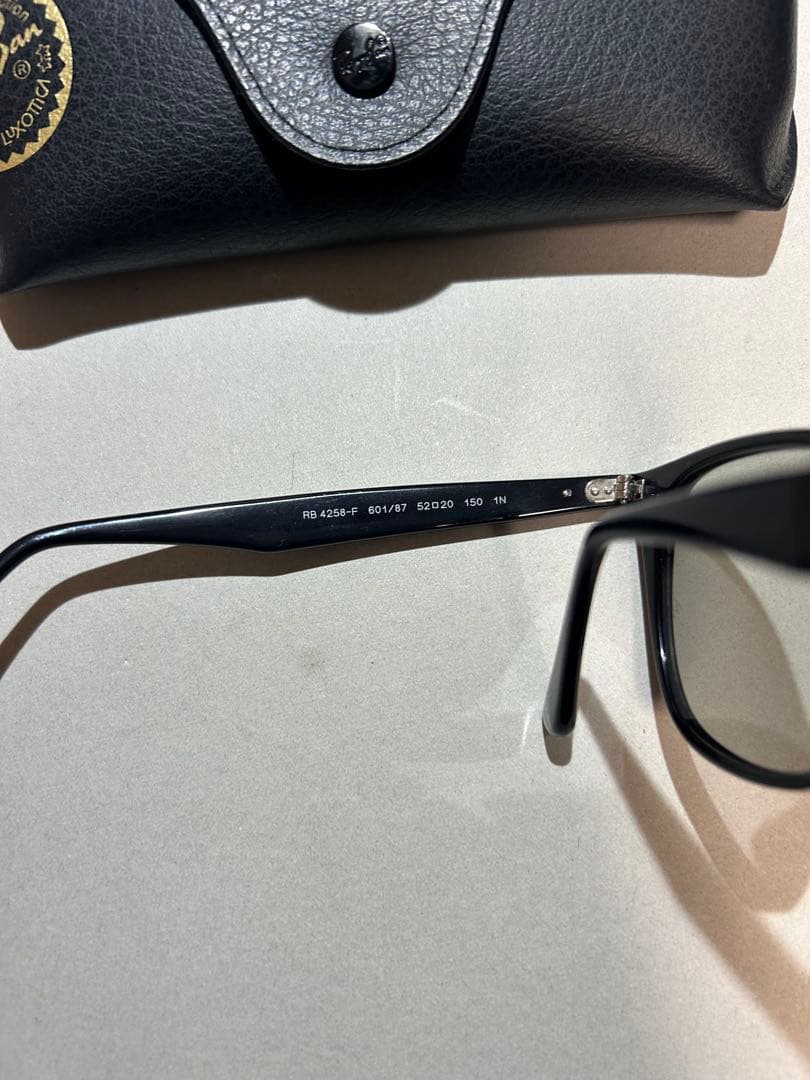 【美品】Ray•Ban サングラス　RB4258-F