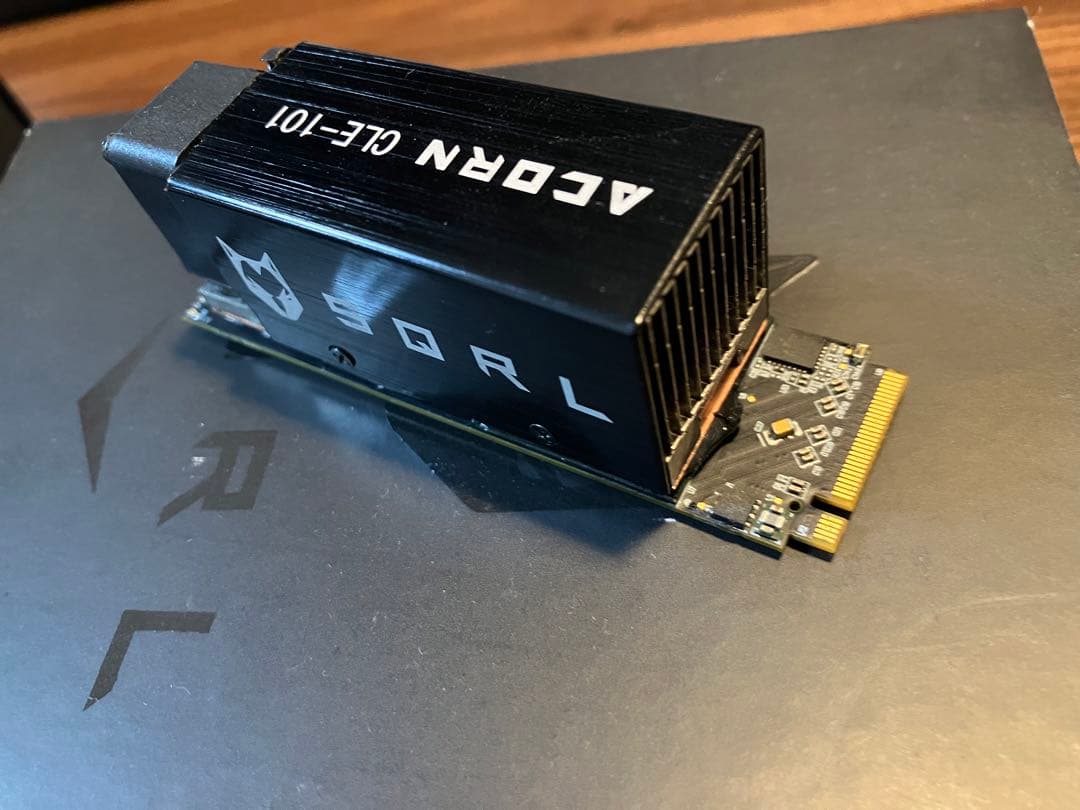 SQRL ACORN CLE-101 FPGA アクセラレータ