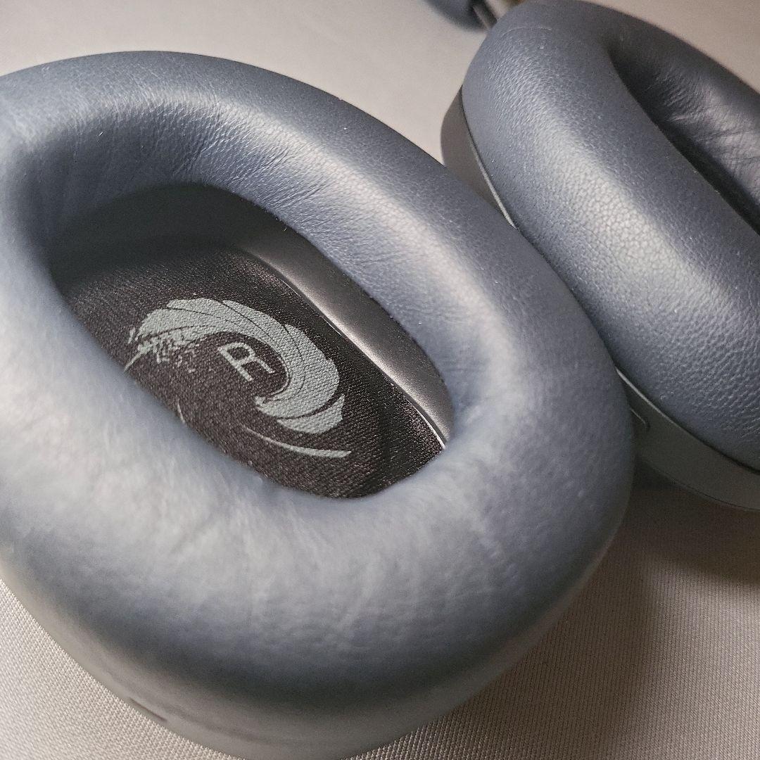 ヘッドホン Bowers & Wilkins Px8 007 Edision