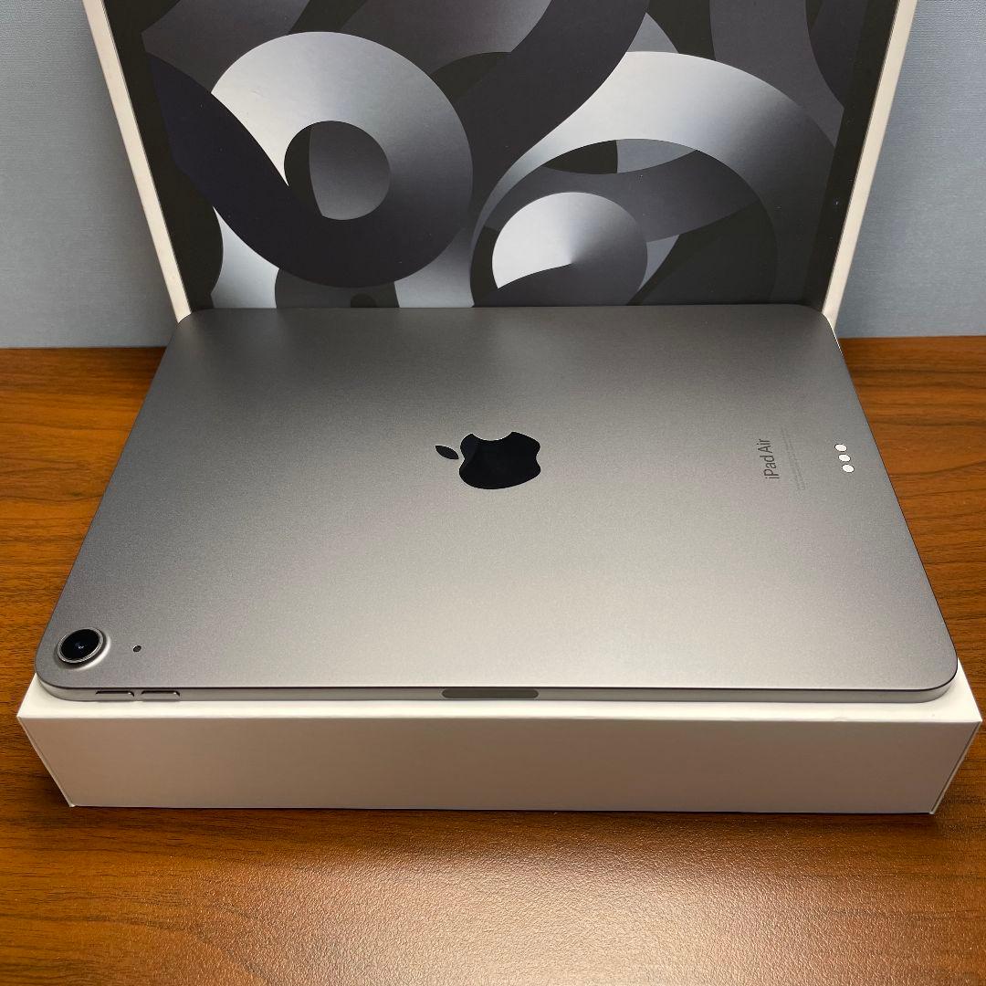 (美品) iPad Air 第5世代 WiFi 256GB キーボード付き