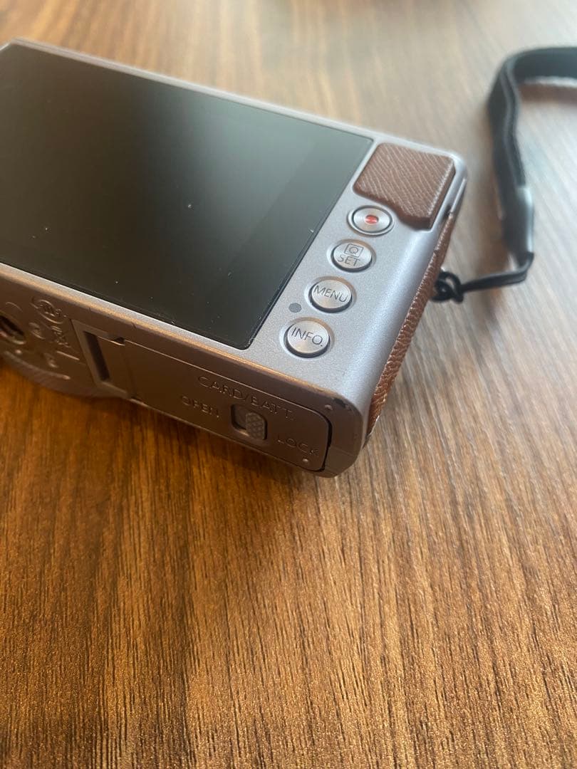 値下！！　キヤノン　PowerShot G9X mark2　コンデジ　カメラ