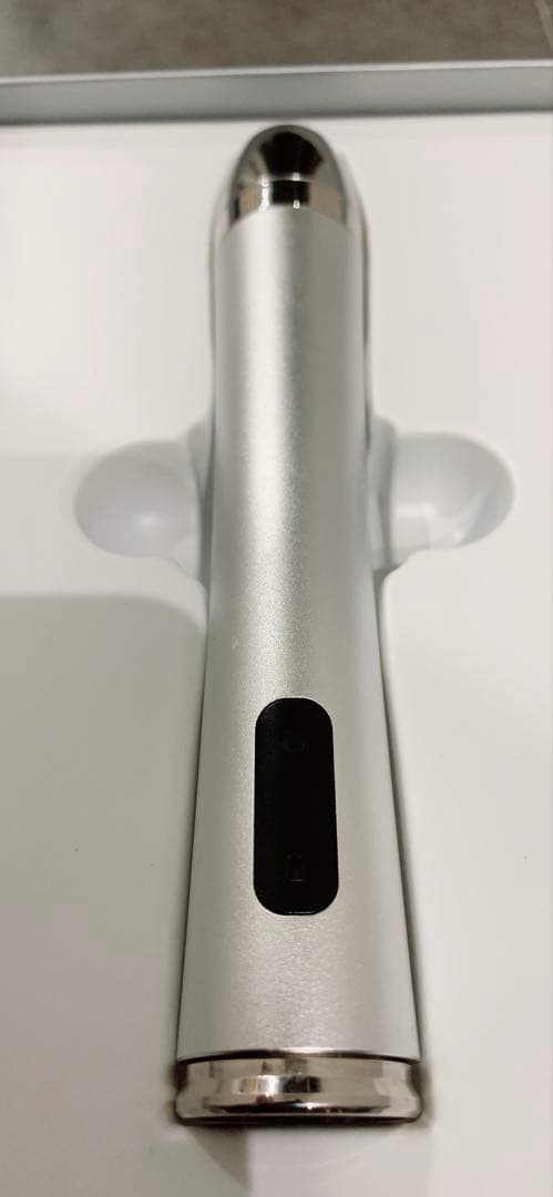 美品Glow.M 美顔器 シルバー Moisture Booster