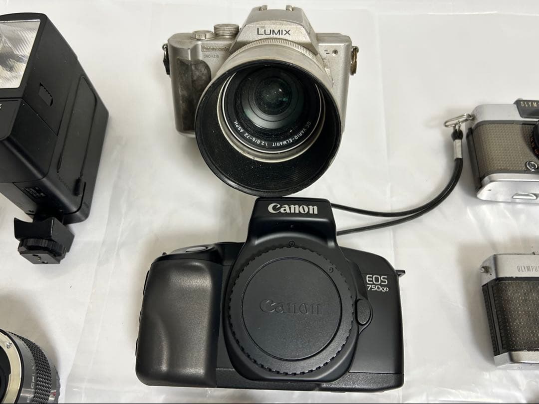カメラ・一眼レフ・デジカメ・レンズ・ストロボ等 まとめ売り