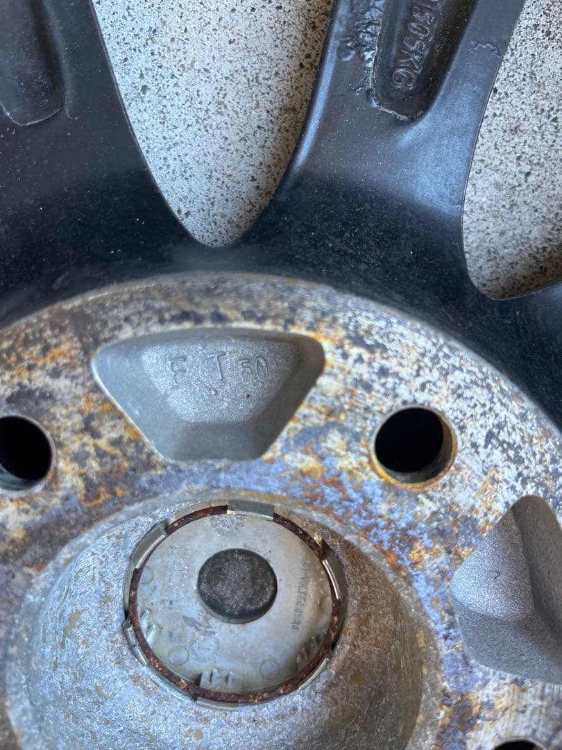 TOYOタイヤ　195/65R15スタッドレスタイヤ　ホイール　2024年製造